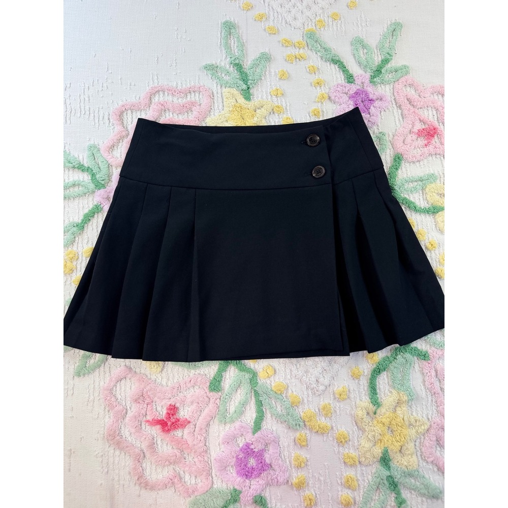 Sunday Best Aritzia Black Pleated Mini Skirt Button Wrap Academic Size 4